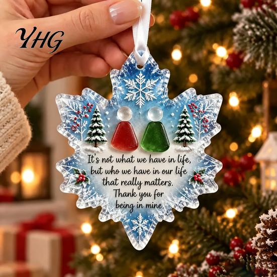 Holiday Window Ornaments Snowflake-Shaped Sea Glass Ornament, Acrylic Christmas Friendship Keepsake, Coastal Inspired Home Decorations Tree