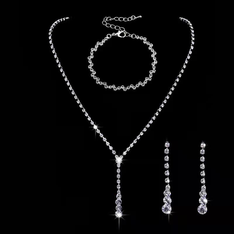 Elegant Rhinestone Set: Necklace, Earrings & Bracelet with Claw Chain Design - Multiple Styles