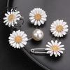 Flower Brooch Women Sparkling Rhinestones Chrysanthemum Shape Lapel Pin Sophisticated