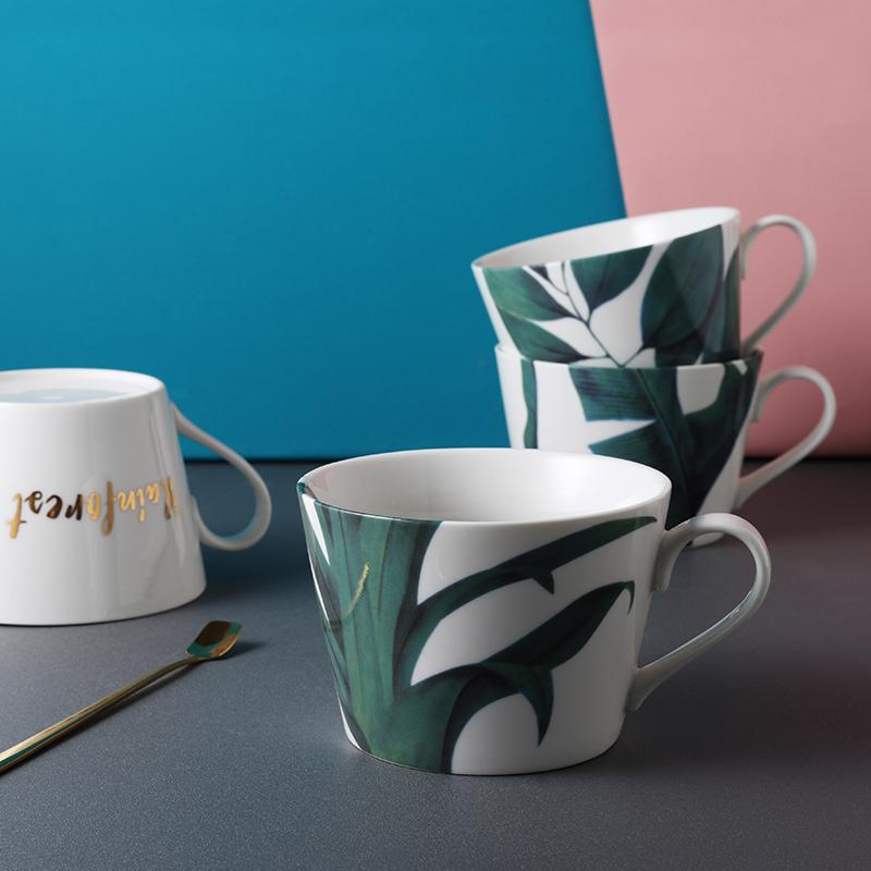 1 szt. Kubek z zielonym liściem w stylu europejskim, ceramiczny kubek do mleka, kubek na wodę, kubek do kawy z porcelany kostnej, filiżanka do herbaty, naczynie do picia