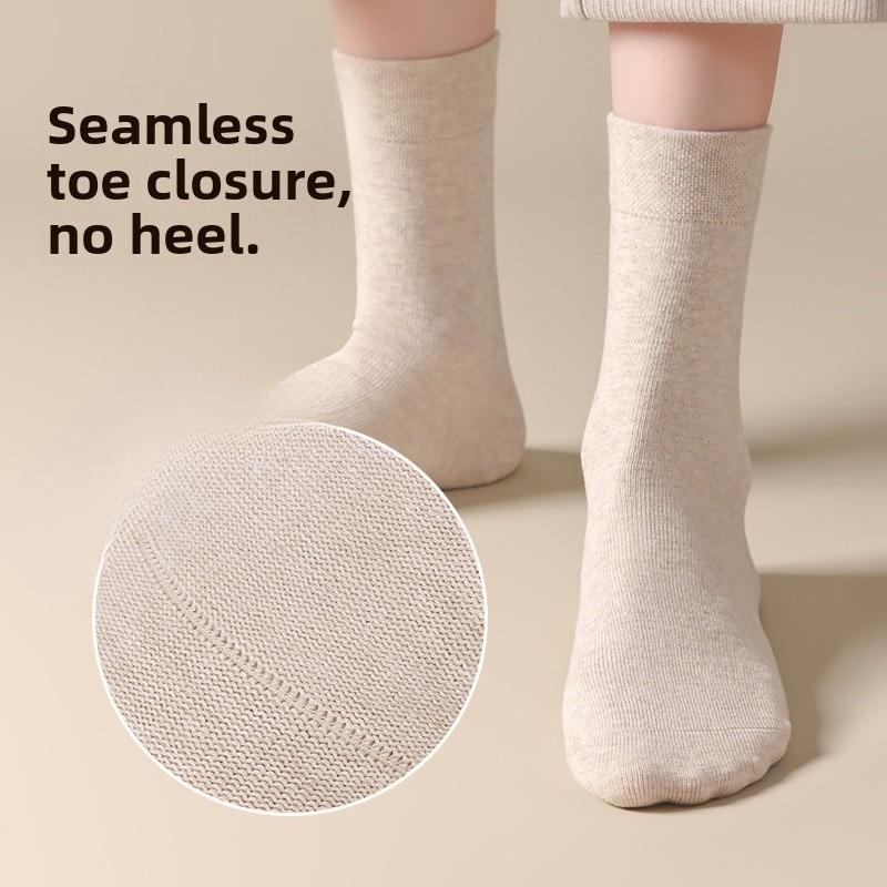 Women's Mid-calf Socks, Thick and Warm Long Calf Socks for Autumn and Winter, Sweat-absorbing and Odor-proof Postpartum Socks