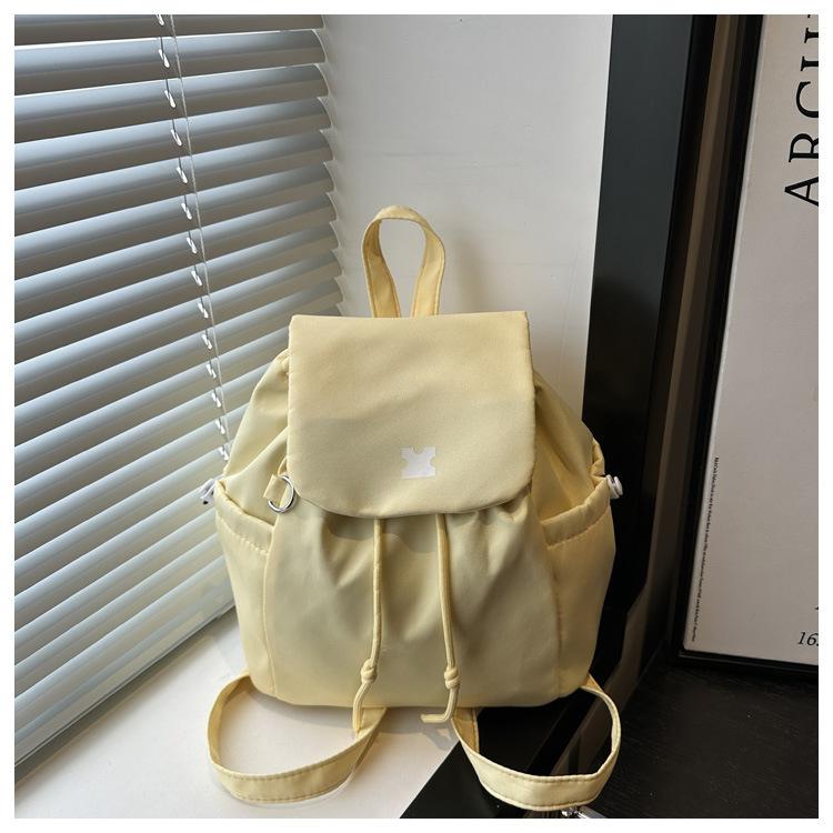 

Модный рюкзак на шнурке большой вместимости 2025 лето новый универсальный ins сумка для отдыха популярный в этом году школьный рюкзак жёлтый