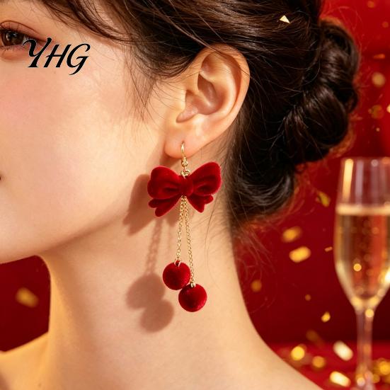 Lightweight Alloy Ear Hooks 1 Pair Velvet Bow Earrings for Women, Red Christmas Bowknot Dangle Drop Charming Holiday Party Jewelry with Ball