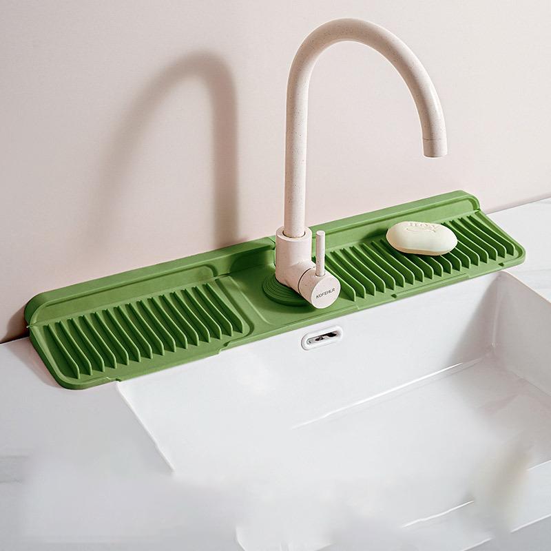 Faltbarer Silikon-Spritzschutz für Küchenspüle, mit 7° geneigtem Design| Schnell abtropfende Armaturen-Rückmatte