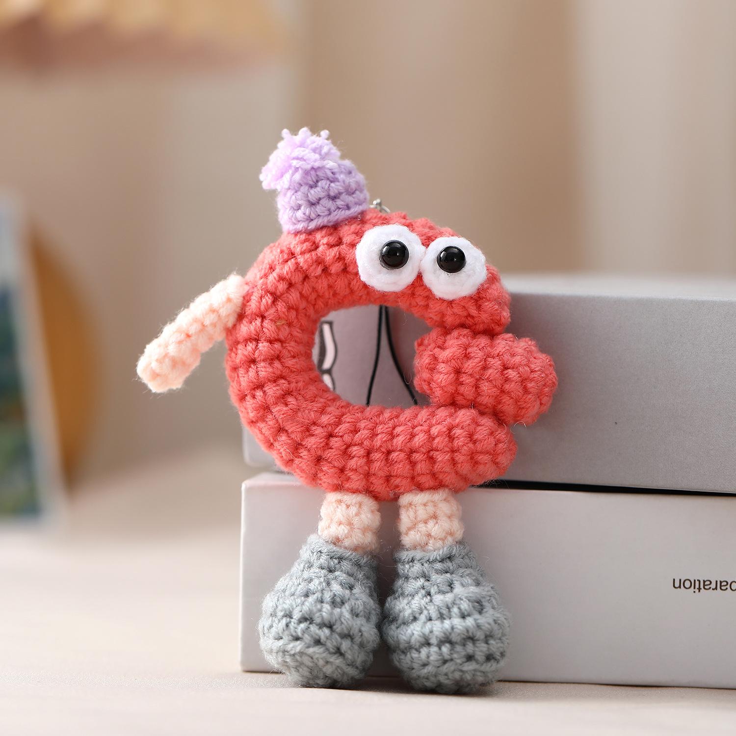 

Handmade Crochet Alphabet Keychain, Letter I-Q Knitted Doll Bag Charm,Cute 3D Knitted Letter Pendant, I-Q Alphabet Crochet Keychain