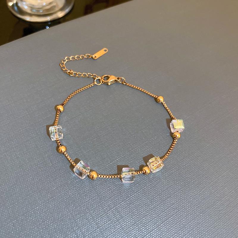 

Высококачественное Хрустальное Кубическое Ожерелье на Ключицы – Модное Титановое Стальное Украшение для Женщин