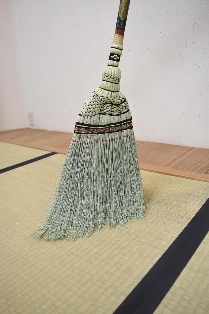 Azuma Indoor Short Handle Broom Bristles Width Total Length Natural Fibers That Damage Tatami Mats Hand-knitted Broom, Hand-knitted Takumi, 34cm,