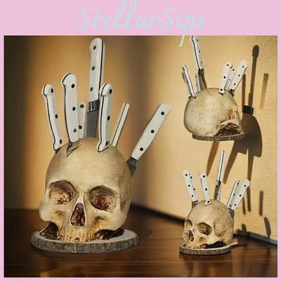 Kreativní držák na nože ve tvaru lebky pro dekoraci kuchyně ve vintage stylu a s halloweenskou atmosférou