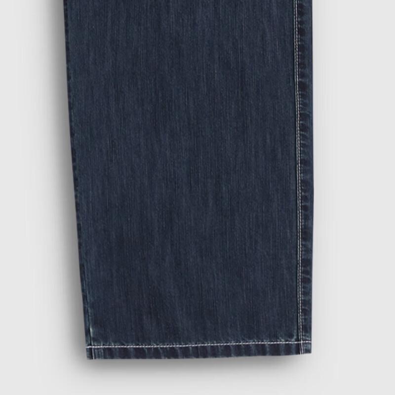 GAP Men's Lightweight Basic Straight-Leg Jeans