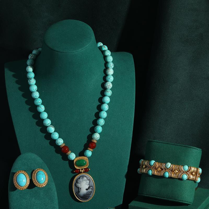 Vintage Blau Naturstein Böhmischer Stil Cameo Schönheitskopf Türkis Schmucksets Für Frau Halskette Und Ohrring Perlen Antik