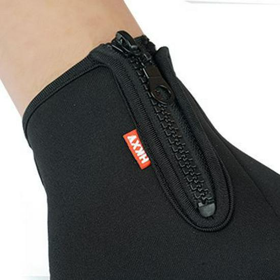 Autumn/Winter Windproof Fleece Cycling Gloves with Touchscreen Compatibility and Zipper Closure