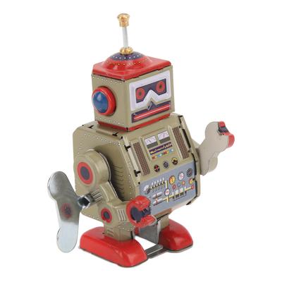 Walking Robot Clockwork Toy Vintage Metal Collectible Interesting Handmade Repairman Robot Windup Toys for Birthday Gift Decoration