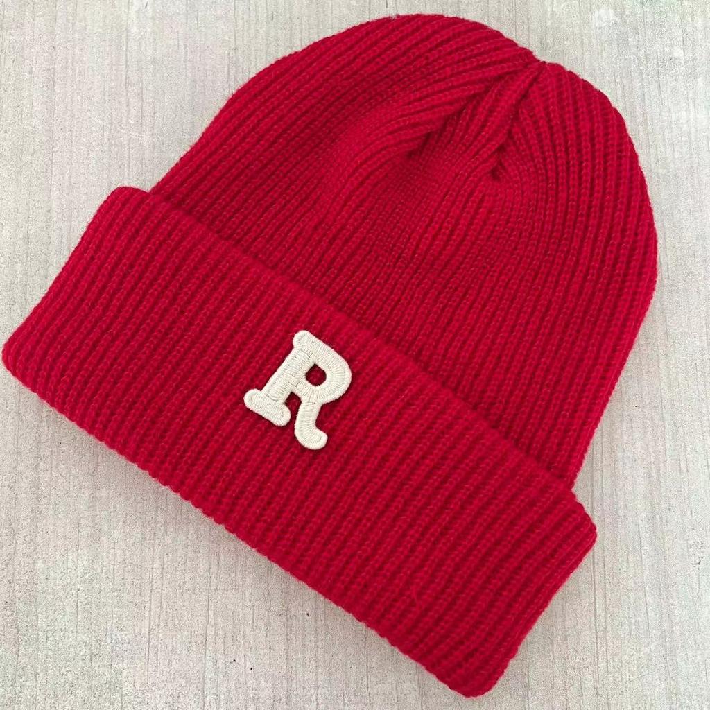 Autumn and Winter Letter R Standard Wool Hat, The Same for Men and Women, Simple and Versatile Knitted Hat, Cold-proof and Warm Cover, Cold Hat