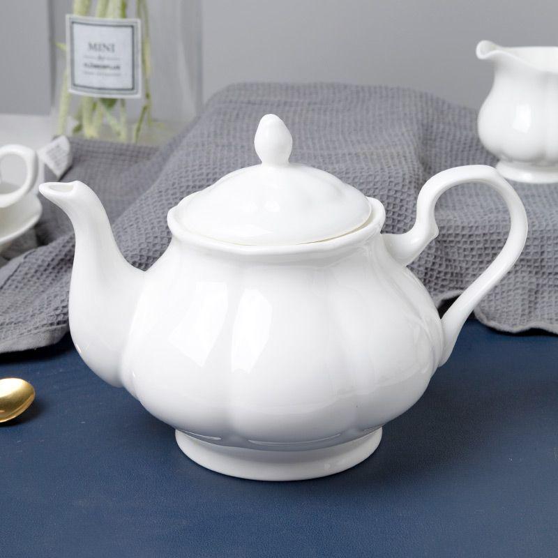English Style White Ceramic Coffee Set: 7-Piece Bone China Cup, Pot, Saucer & Spoon.
