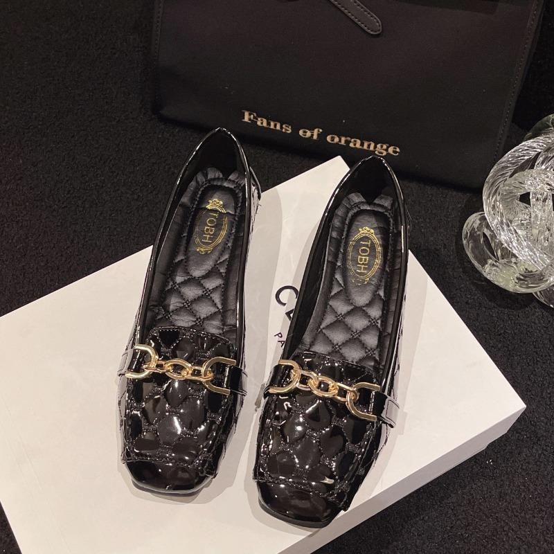 Women's Low Heel Shoes Fall New Square Head Shallow Mouth Metal Chain Soft Sole Anti-slip Wear-resistant Flat Shoes