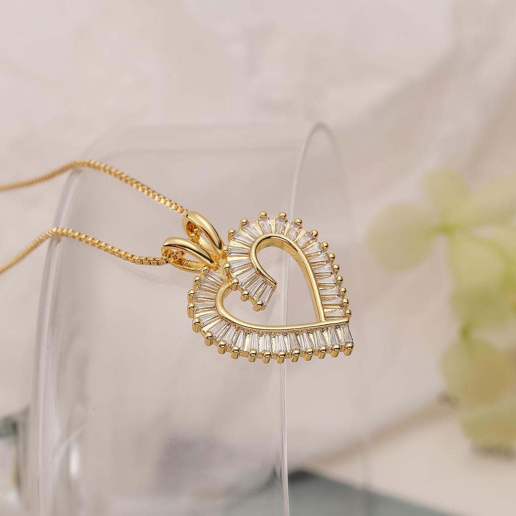 Mafisar Non-Fading Gold Color 316L Stainless Steel Party Jewelry Shiny AAA CZ Zircon Heart Pendants Necklaces For Women