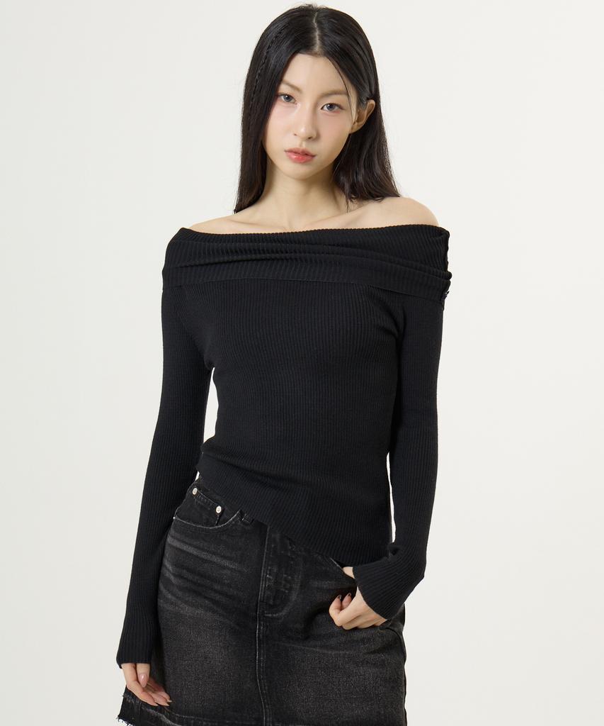 UNKNOWN PLANET Off-Shoulder Knit Top Black