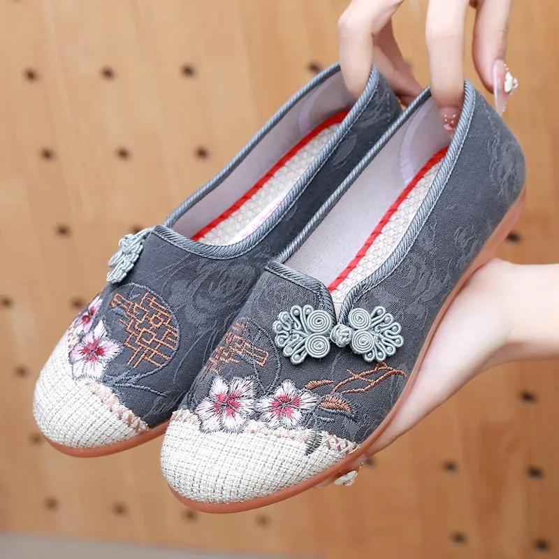 Women Cute Light Weight Anti Skid Red Retro Chinese Traditional Anti Skid Flat Shoes Lady Casual Comfort Shoes Ab506