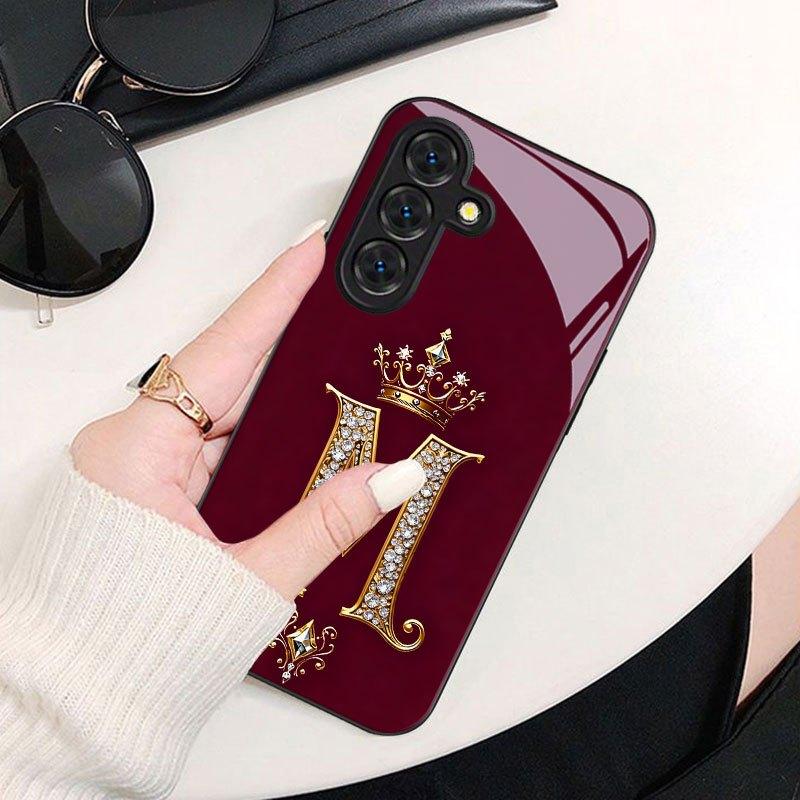 Goldene Krone Buchstabe M Muster Glas Handyhülle für Samsung galaxy S26 S25 S24 S23 S22 S21 S20 FE Ultra Plus 5G sturzsichere Rückabdeckung