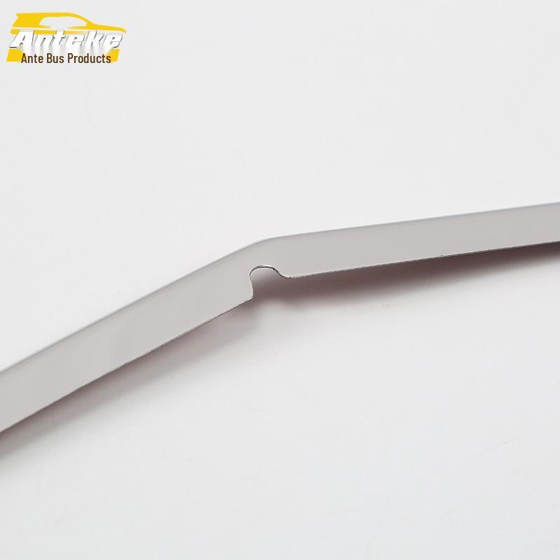 18 Prado Kühlergrill & Stoßstangenverkleidung: Kratzfester Glanzstreifen