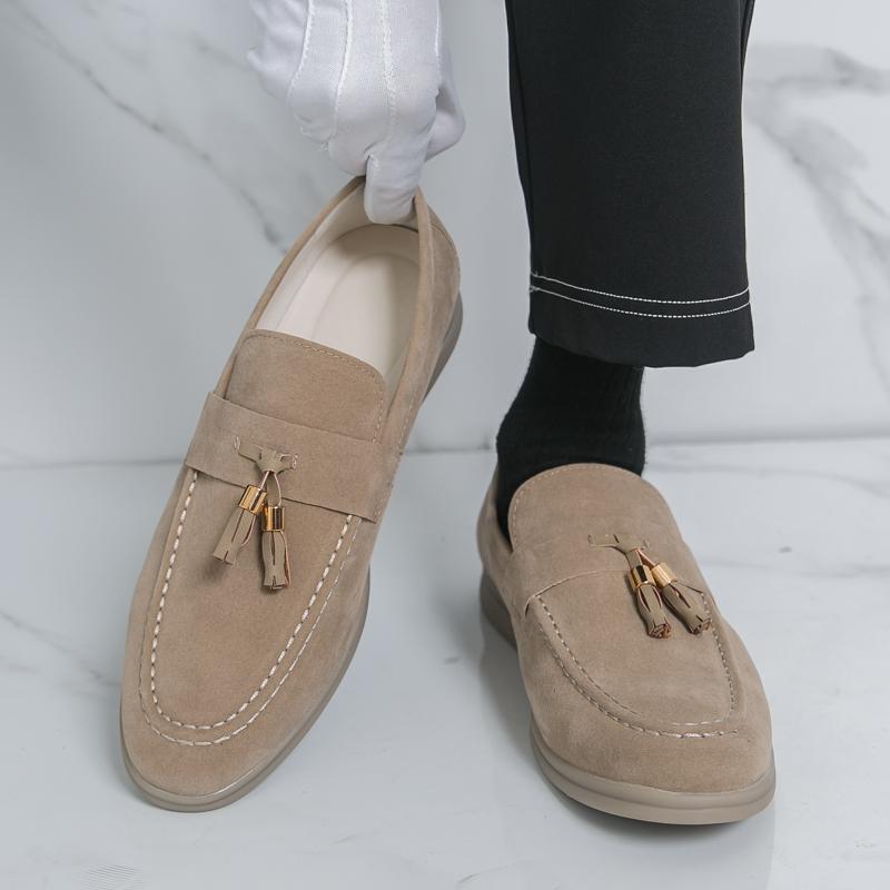 Fashion Fashionable New Men's Suede Comfortable Soft Sole Banquet Loafers Spring Brand Breathable Pointed Tassel Casual Bean Shoes
