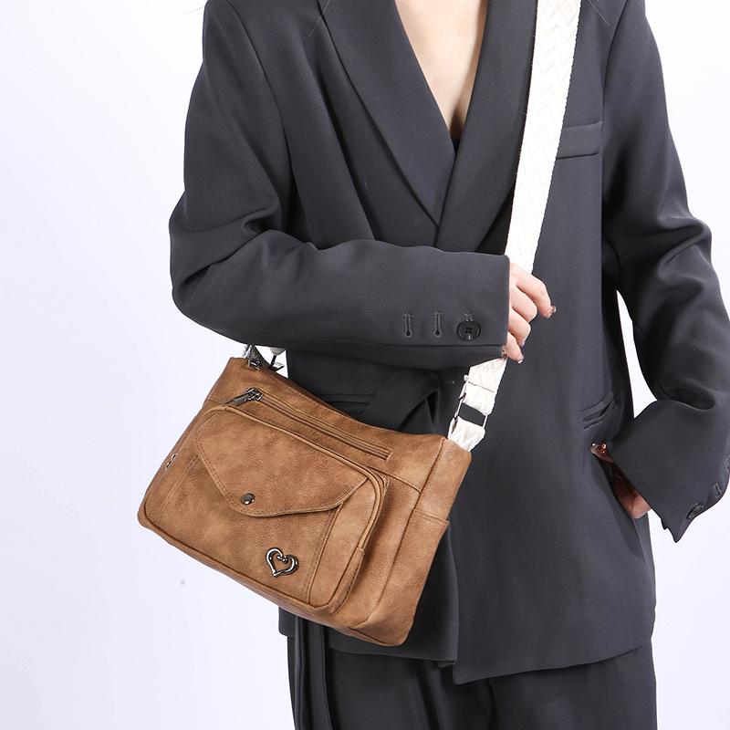 Vintage Soft Leather Bag Women's Large Capacity Multi-compartment Mother Bag Crossbody Bag