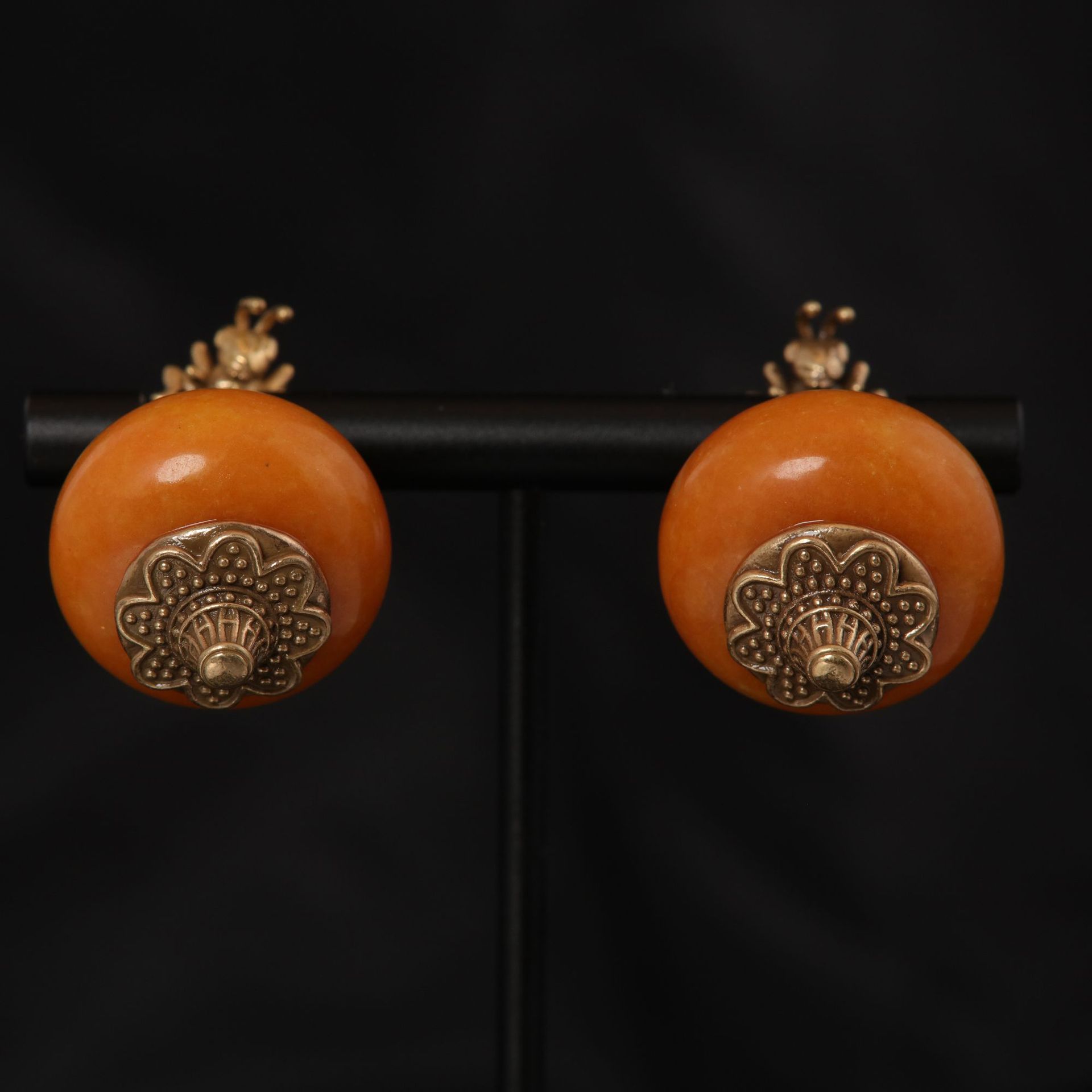 

Середньовічні Вінтажні Високоякісні Національний Стиль Універсальні Жовті Червоні Зелені Натуральний Камінь Бджоли Сережки