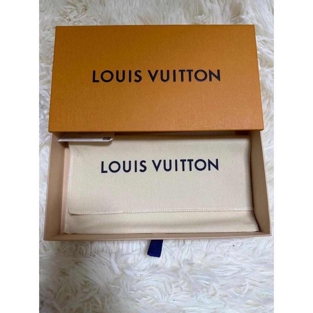 Used 【Beautiful Condition】【Authentic】LOUIS VUITTON Portefeuille Sarah