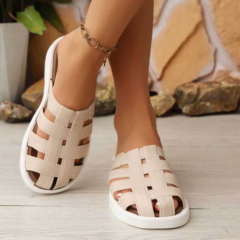 Fashion new Summer women's outdoor slippers Flat bottomed Baotou Muller Weaving design