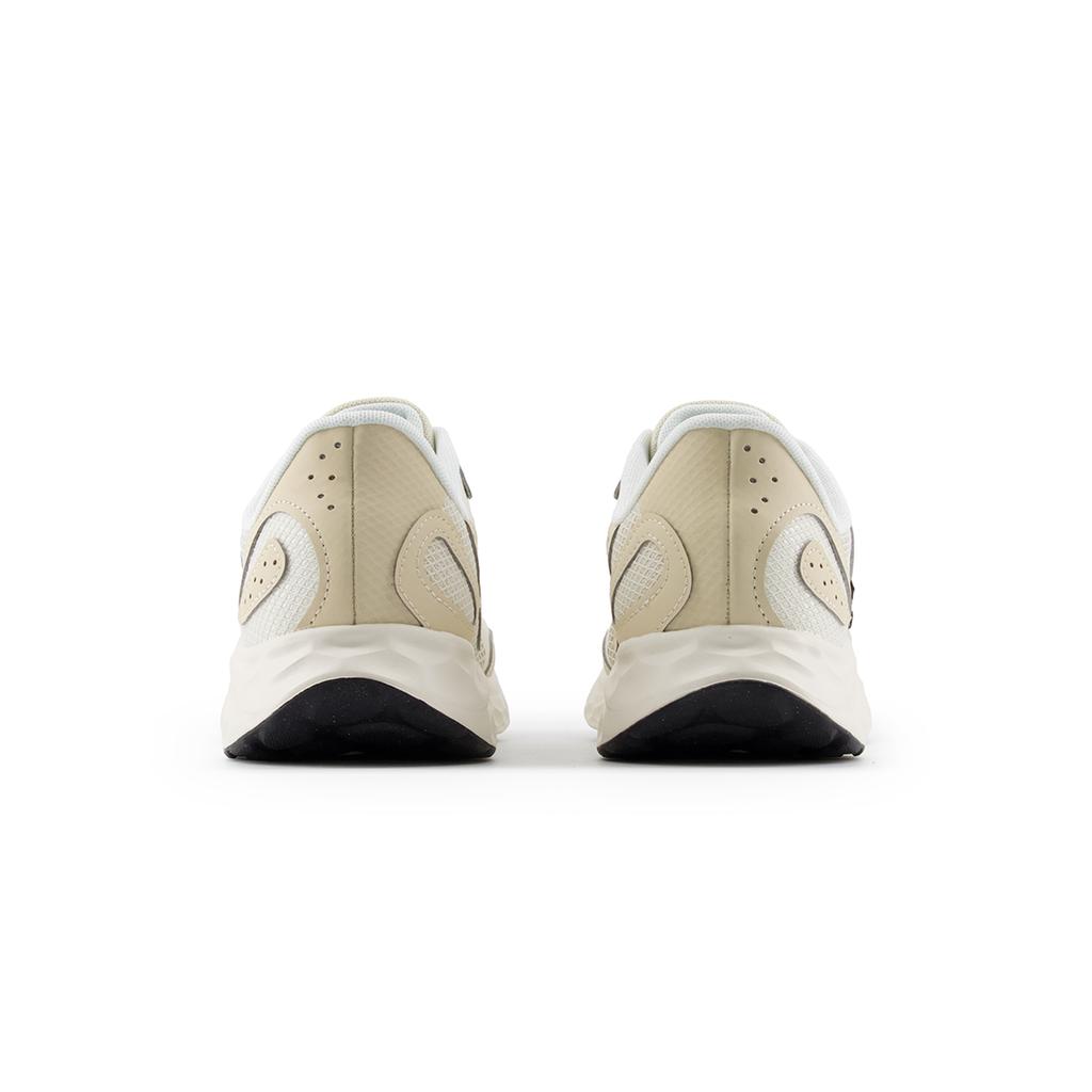 New Balance Fresh Foam Arishi V4 Angora Sandstone Men Sneakers Cream Black MARISTC4