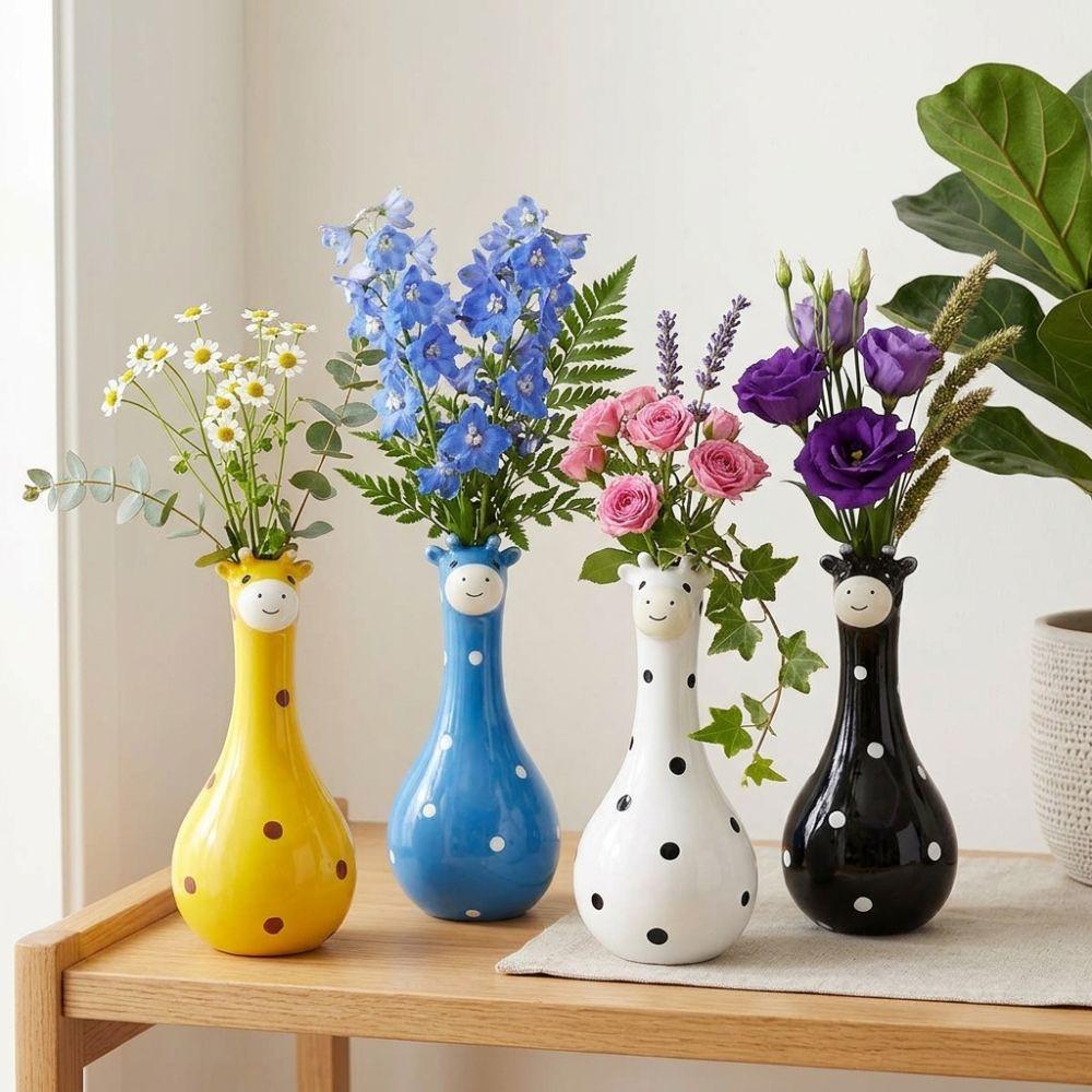 Lifelike Cartoon Giraffe Resin Vase Novelty Giraffe Flower Container Flower Arrangement