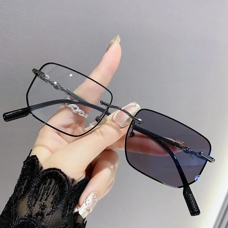 Retro Frameless Photochromic Women'S Myopia Glasses Fashionable And Luxurious Anti Blue Light Myopia Sunscreen Glasses