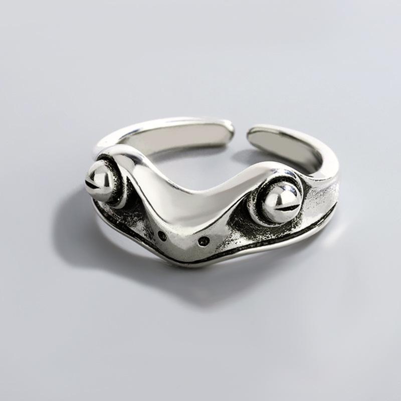 Retro Silver-Plated Frog Toad Ring - Punk Dark Style with Unique Design