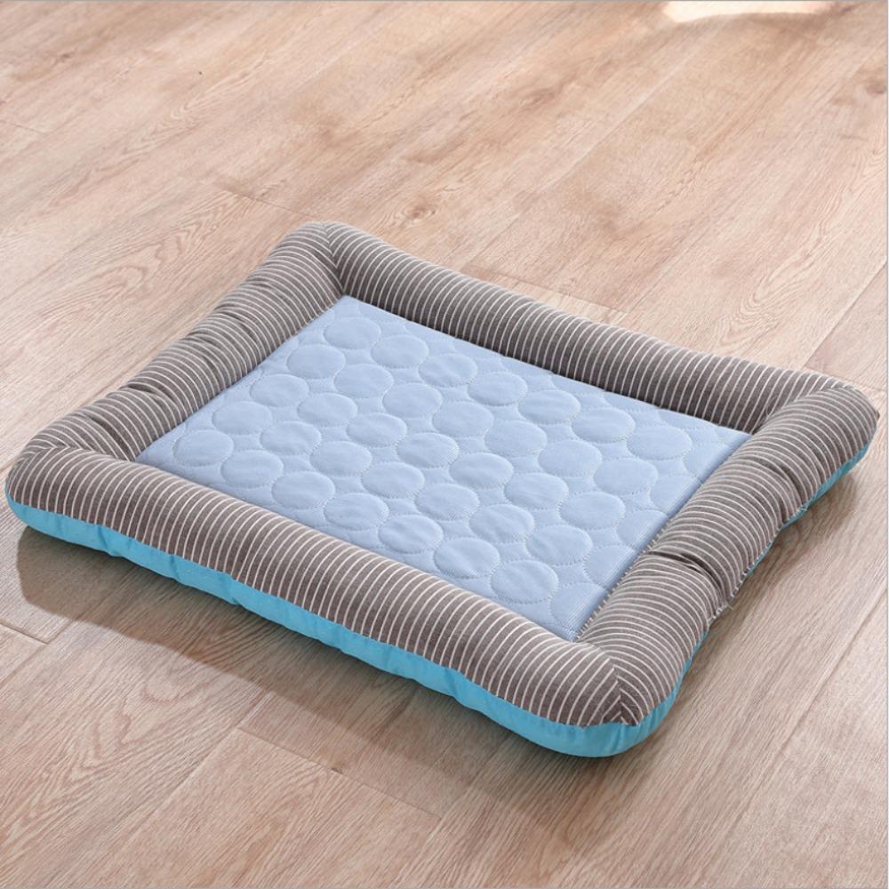 Soft Puppy Kitten Cool Mat Ice Silk Material Pet Nest Pet Blanket Cooling Pad Bed for Dogs Cats 45*35cm синий