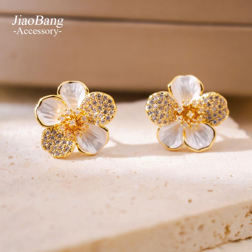 High-Grade Green Floral Pearl Earrings - Silver Needle Lily of the Valley and Tulip Design