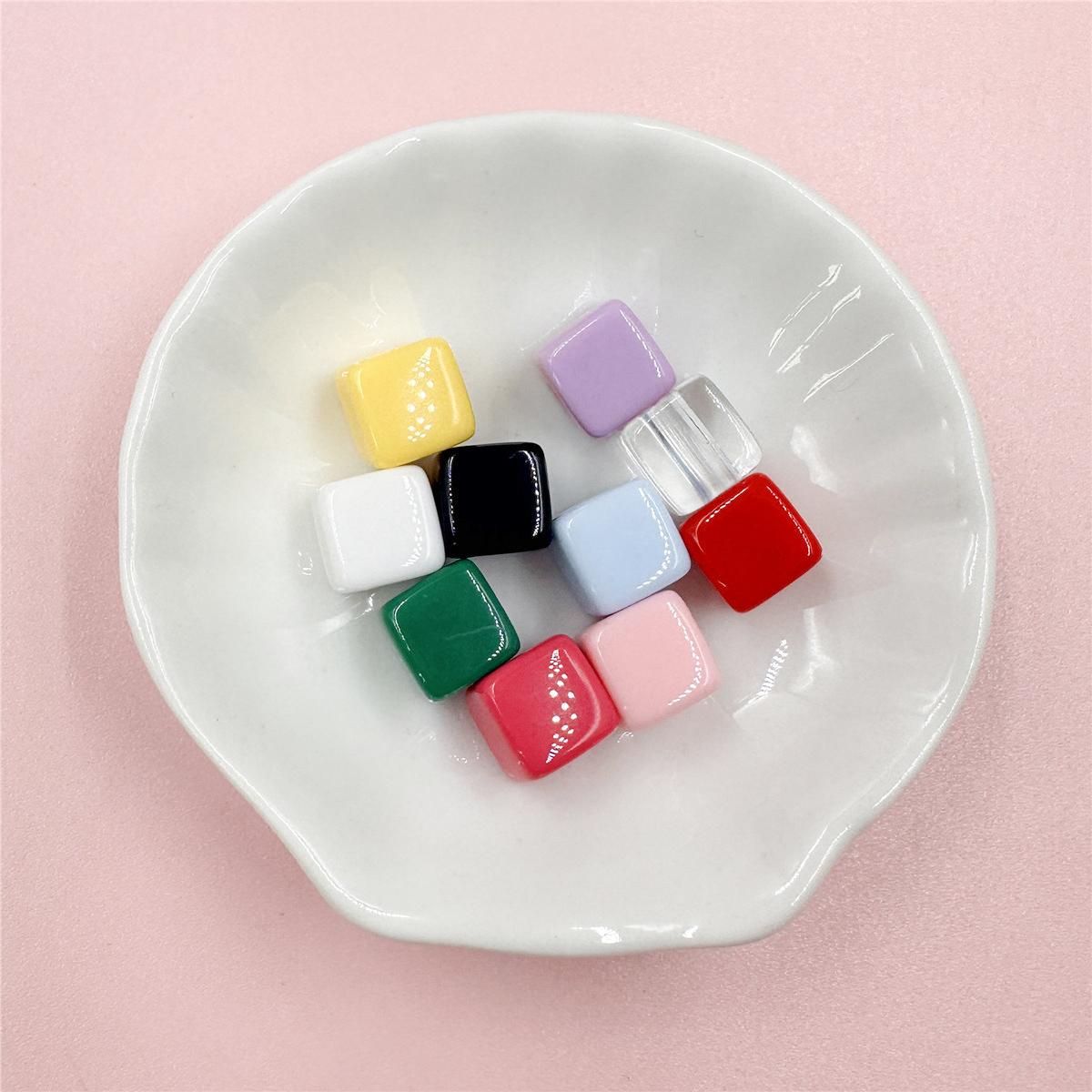 

Высококачественные материалы для бисера 10 шт., квадратные украшения для изготовления ювелирных изделий, разделительные бусины 10 мм, акрил карамельного цвета about 10mm разноцветный