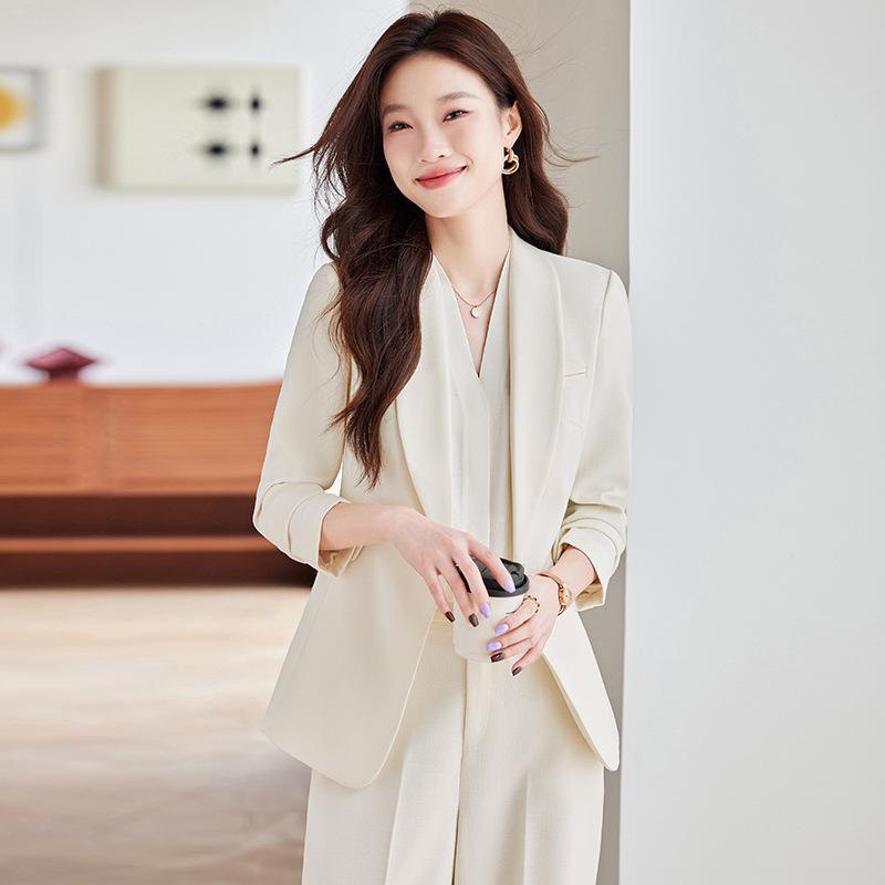 Ensemble Tailleur Classique Rouge pour Femme - Blazer Élégant pour Tenue Formelle et de Travail