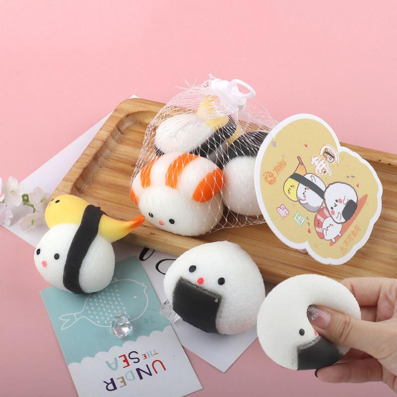 Sushi Squishy Essenssimulation Spielzeug Weicher Sensorischer Knetball Anti-Stress-Ball Mochi Squishy Abreagier-Entlüftungsspielzeug Party-Geschenktüten-Füller
