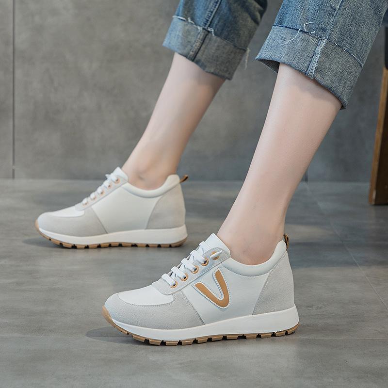 

Four seasons Korean version of casual sports women s shoes 2025 lazy single shoes color matching thick-soled round head lace-up low-top women s shoes 40 бежевый