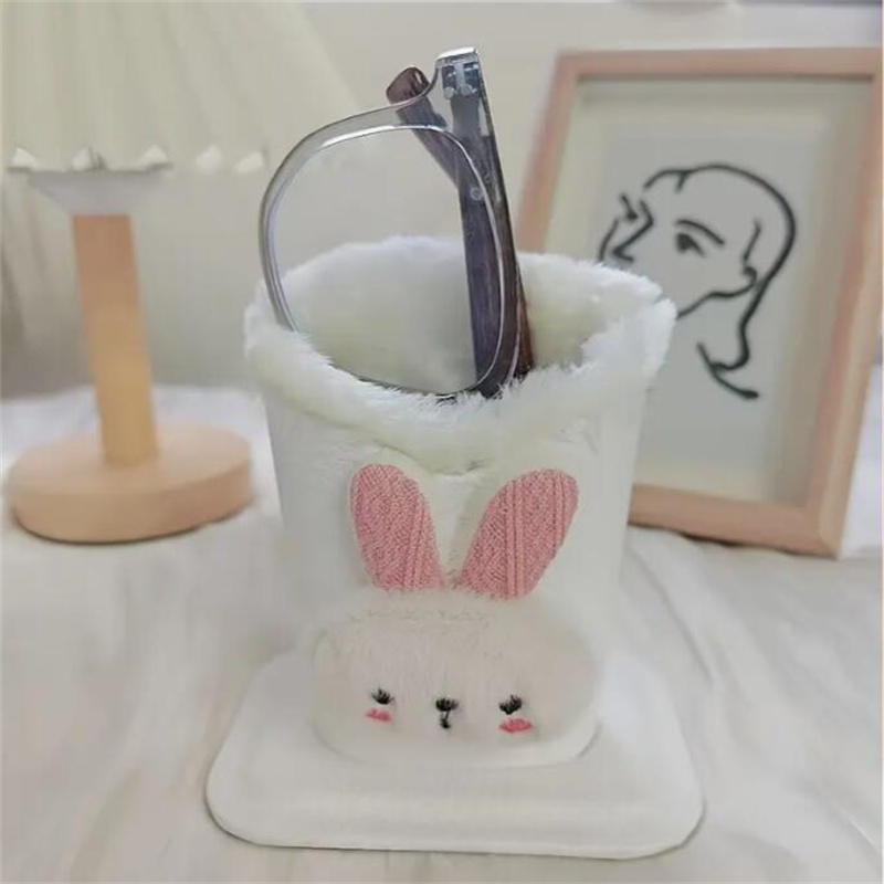 Multifunktionaler Stifthalter und Make-up-Pinsel-Aufbewahrungsständer mit weichem Plüschfutter, Brillenständer, niedliches Kawaii-Brillenetui
