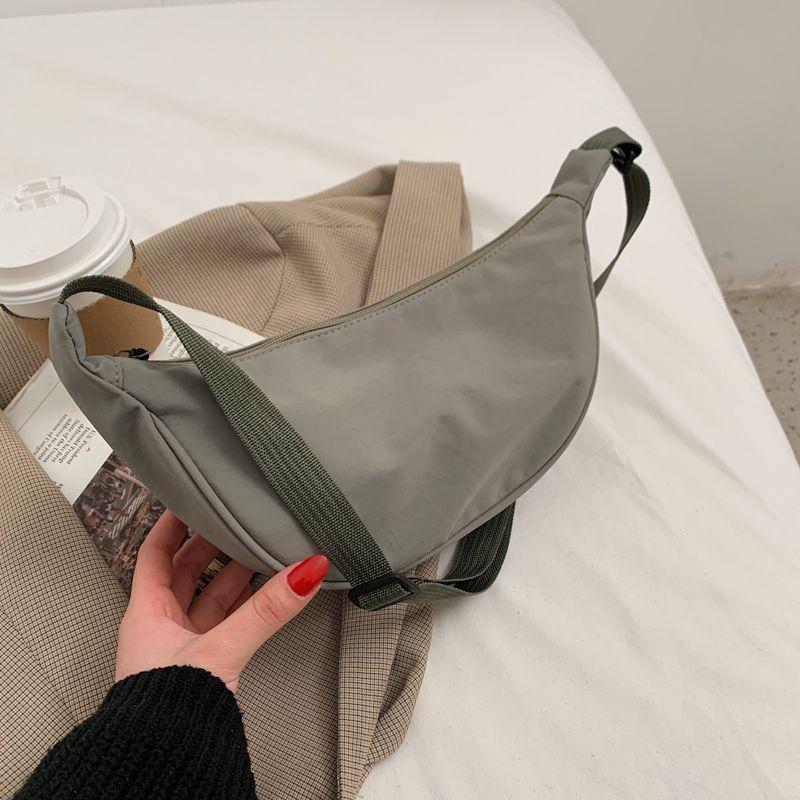 

Student Japanese One Shoulder Niche Style Large Capacity Canvas Bag Gray