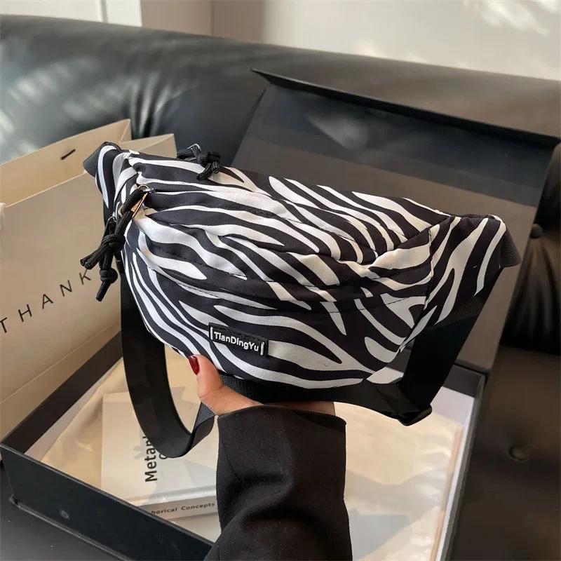 Vintage Leopardenmuster Gürteltaschen für Damen Mode Zebra Streifen Bauchtasche Tragbare Damen Hüfttasche Damen Umhängebrusttasche