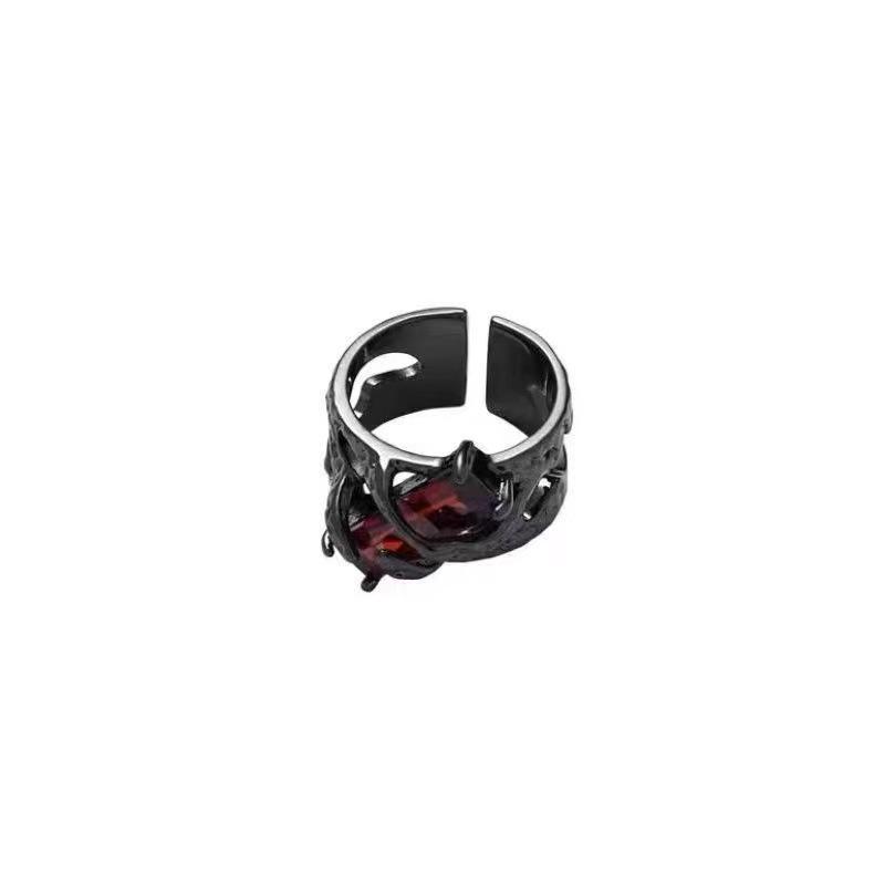 Niche Design Butterfly and Snake Rings: Stylish High-End Jewelry Set for Trendy Girls