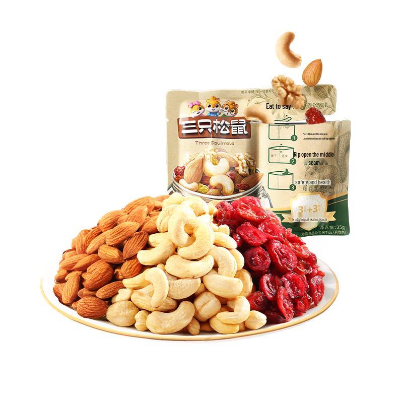 Three Squirrels Daily Nuts Mix