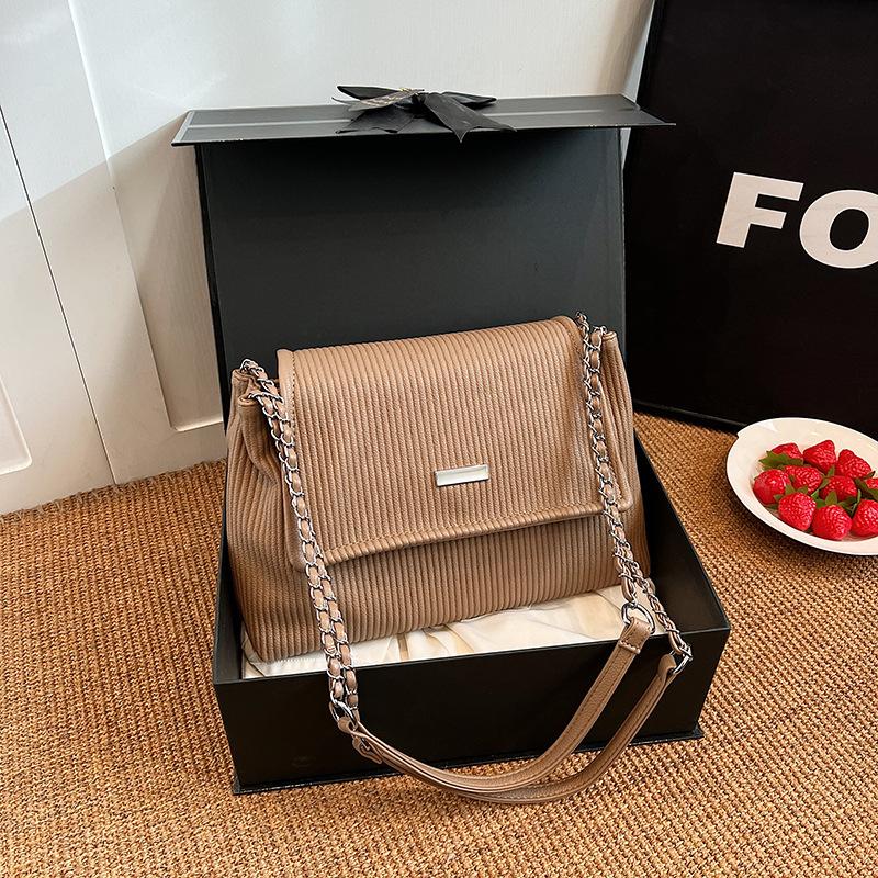 Prémiová retro skládaná taška přes rameno, dámská módní řetízková taška přes rameno