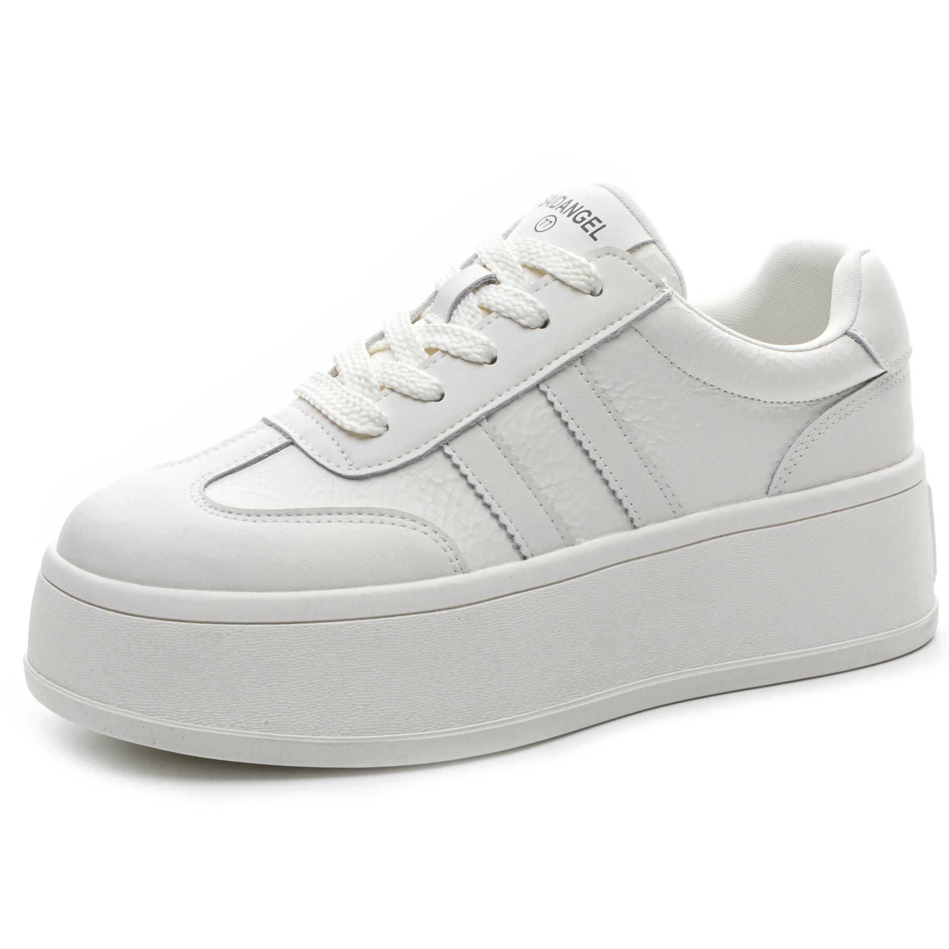 

Leather trend versatile platform training white shoes women 2025 spring new Internet celebrity explosion casual board shoes women 35