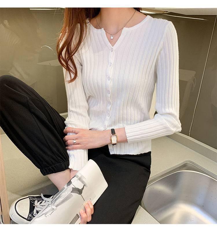 

Приталенный кардиган в корейском стиле 2025 года, в рубчик, для женщин One Size