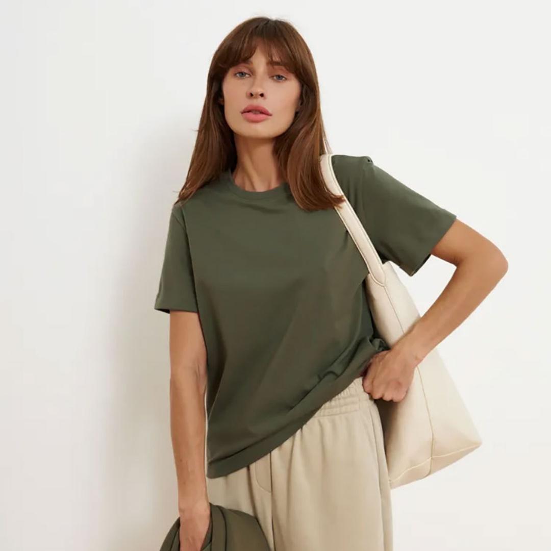 Летняя женская футболка — фото 7