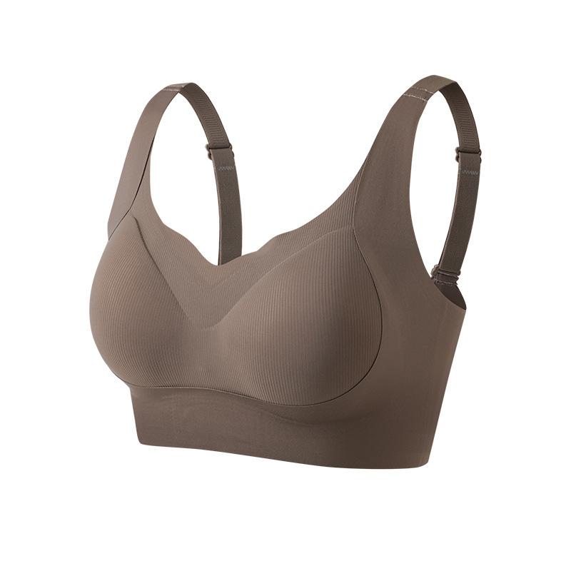 Pull Up the Upper Bracket, All Wrapped, Gather Comfortably, Close the Breasts, and the Bra Is Breathable.