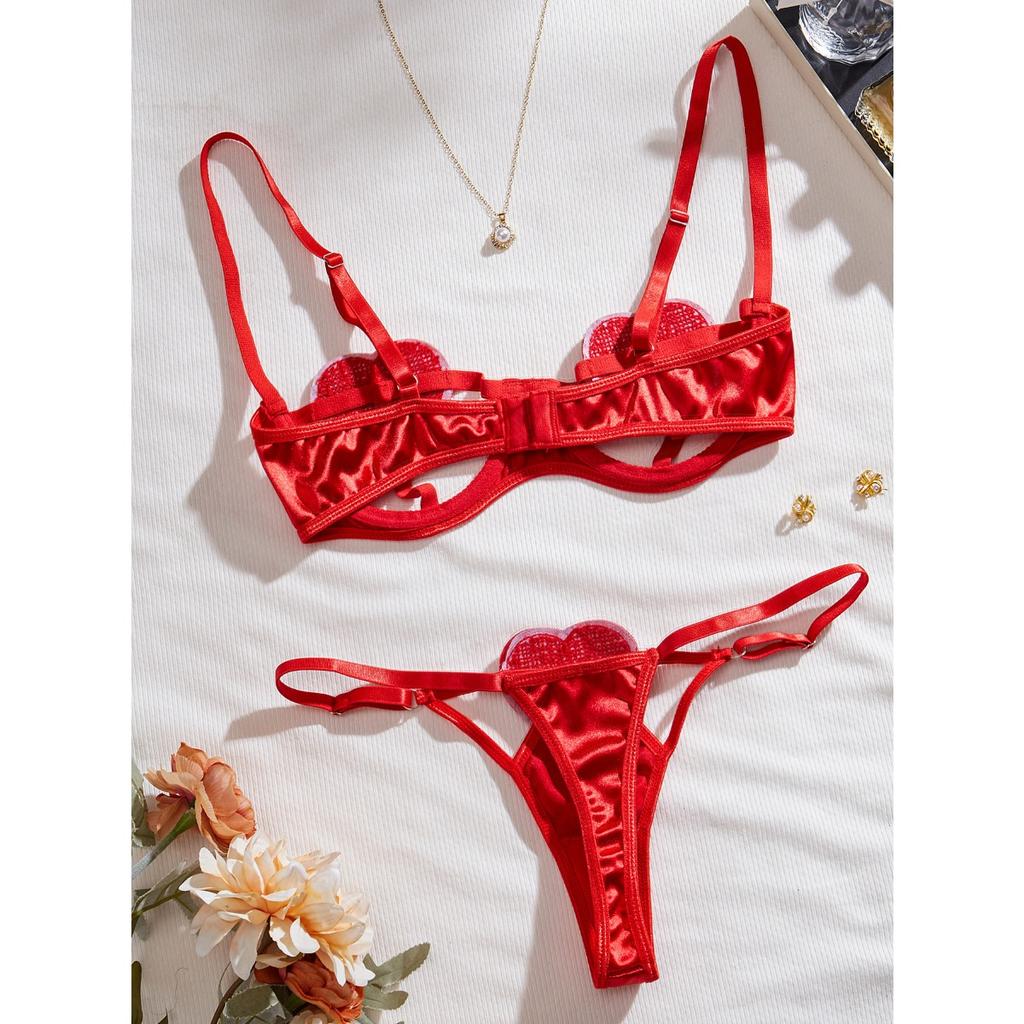 New Sexy Hollowed-out Love Girl Three-point Erotic Underwear Set